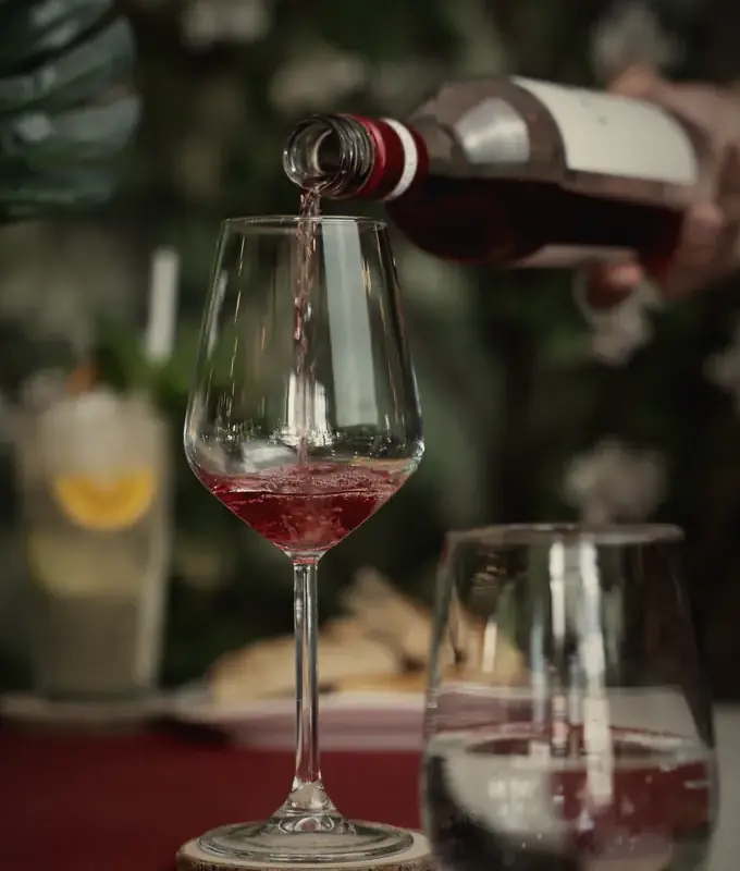 Bor töltése